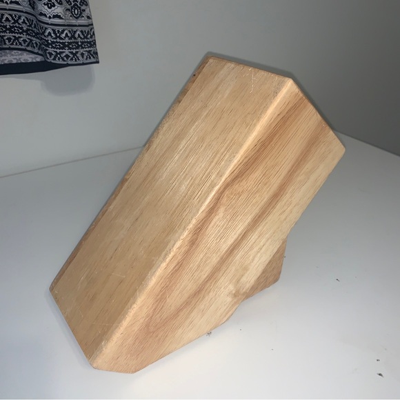 Zwilling JA Henckels Knife Block 9 Knife Slots, Scissors, Oak Wood Counter - Picture 5 of 16